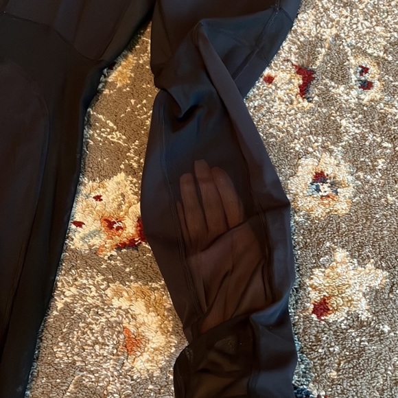 Lululemon leggings - Picture 5 of 5